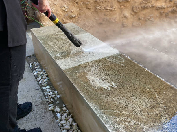 Best Sidewalk Pressure Washing  in New Pek, IN